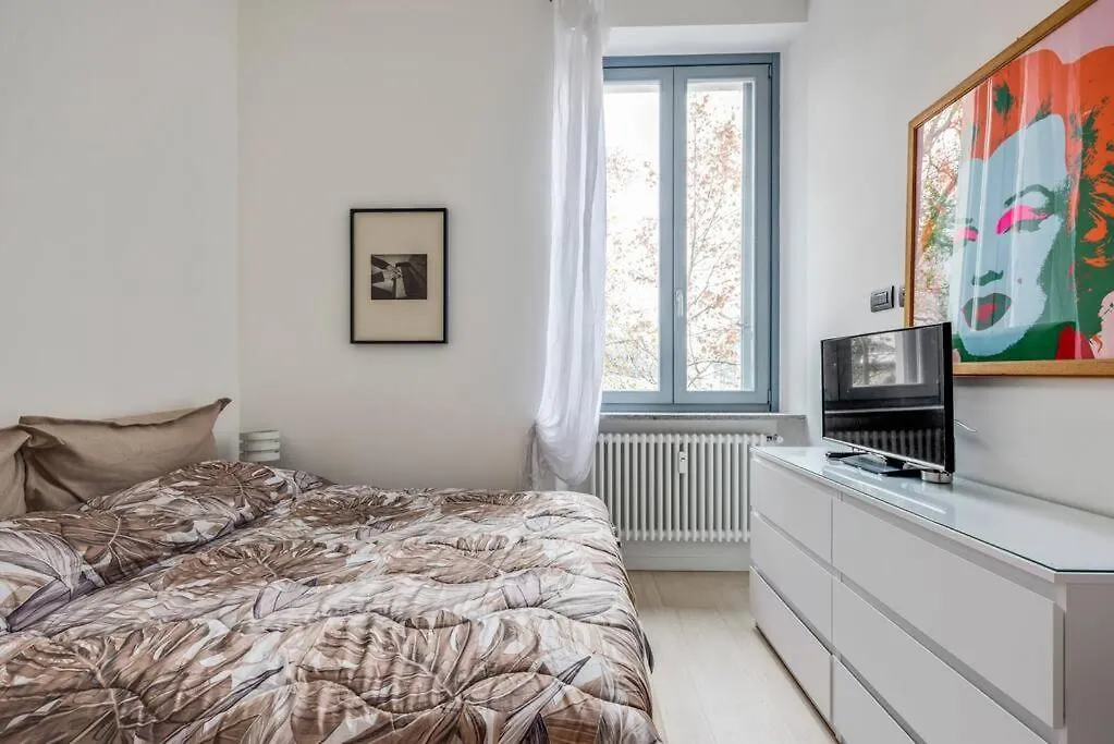 Apartment Easylife - L Abbraccio Dell Affascinante P Romana Milan
